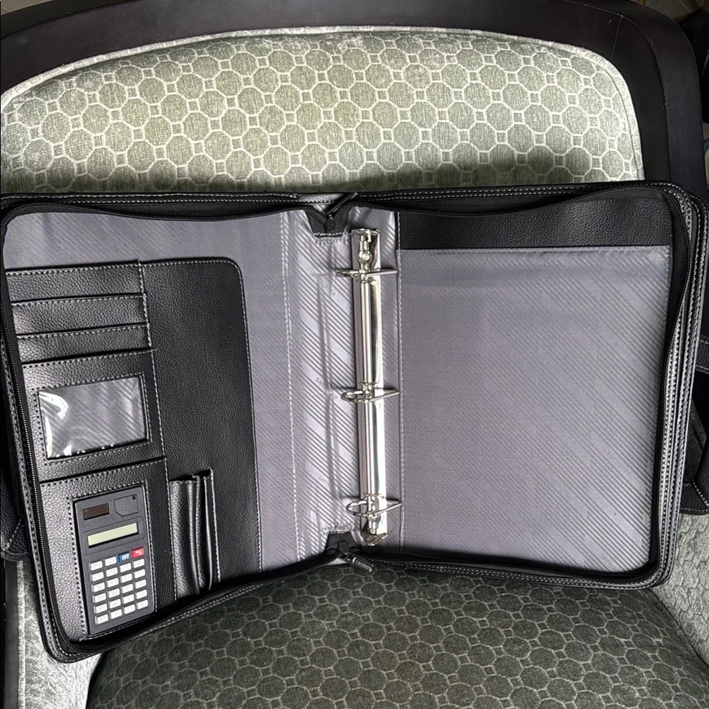 Samsonite Black Briefcase Sleek Professional Design